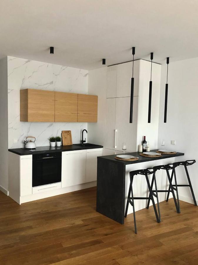 Apartaments Airport Okecie Premium Warsaw Exterior photo